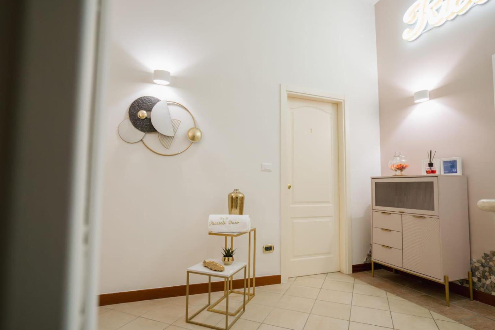B&B Riccioli D'Oro Маргерита-ди-Савойя Экстерьер фото